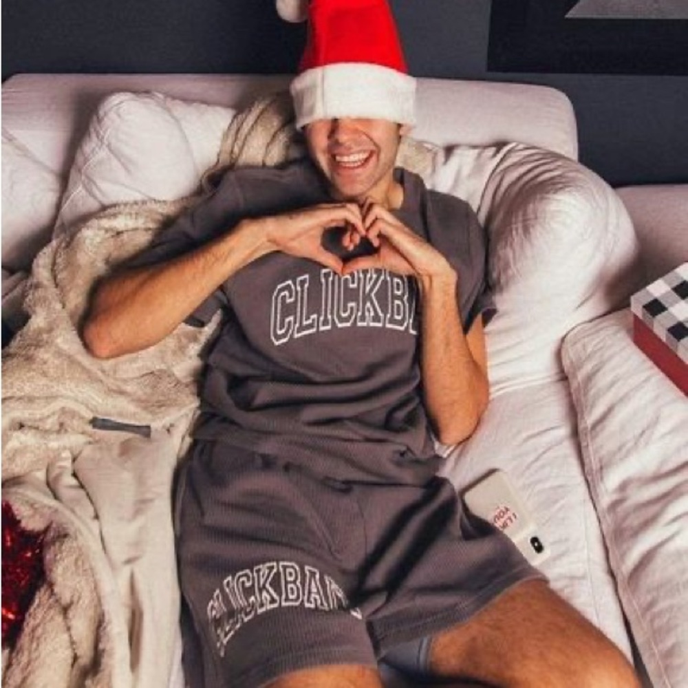 david dobrik clickbait shirt